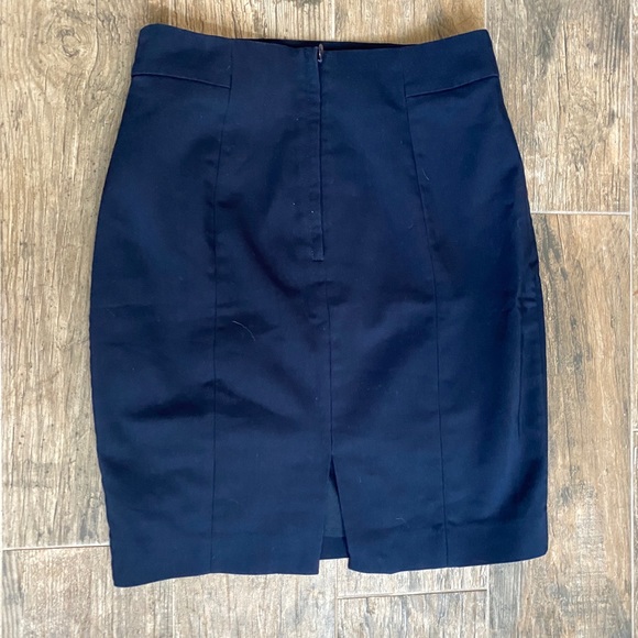 H&M Navy Pencil Skirt! - Picture 3 of 3